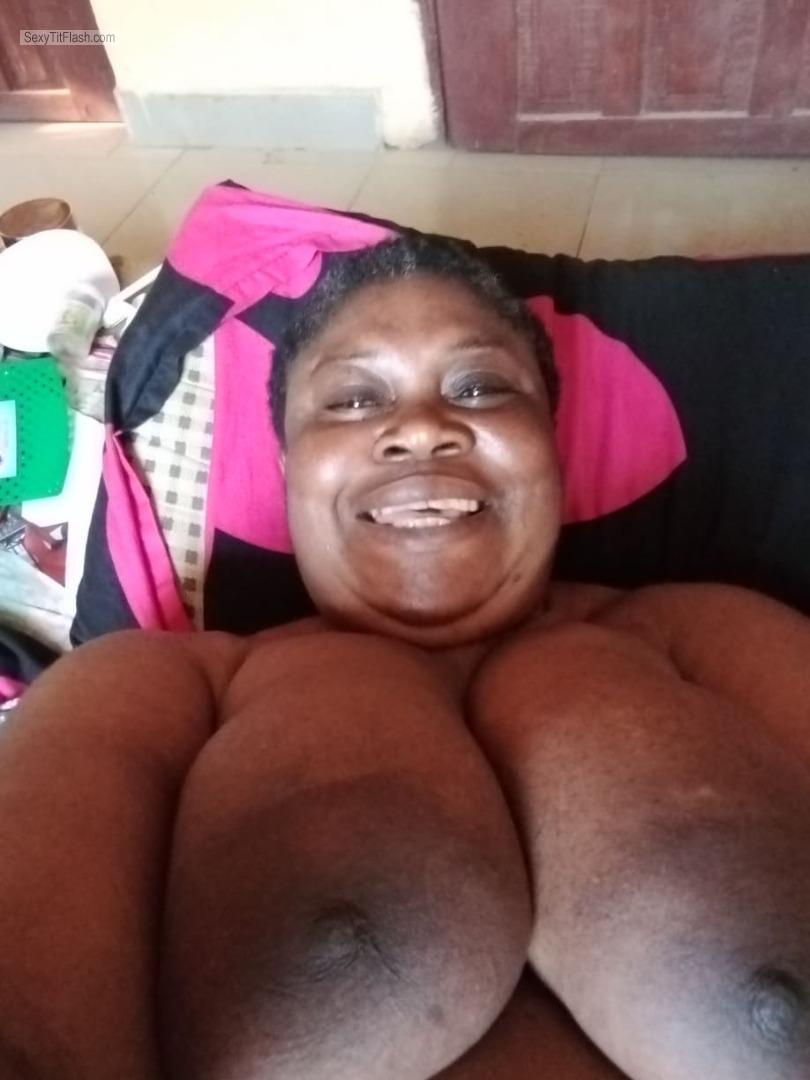 Tit Flash: Girlfriend's Very Big Tits (Selfie) - Topless Mukolu Obiajulu from Nigeria